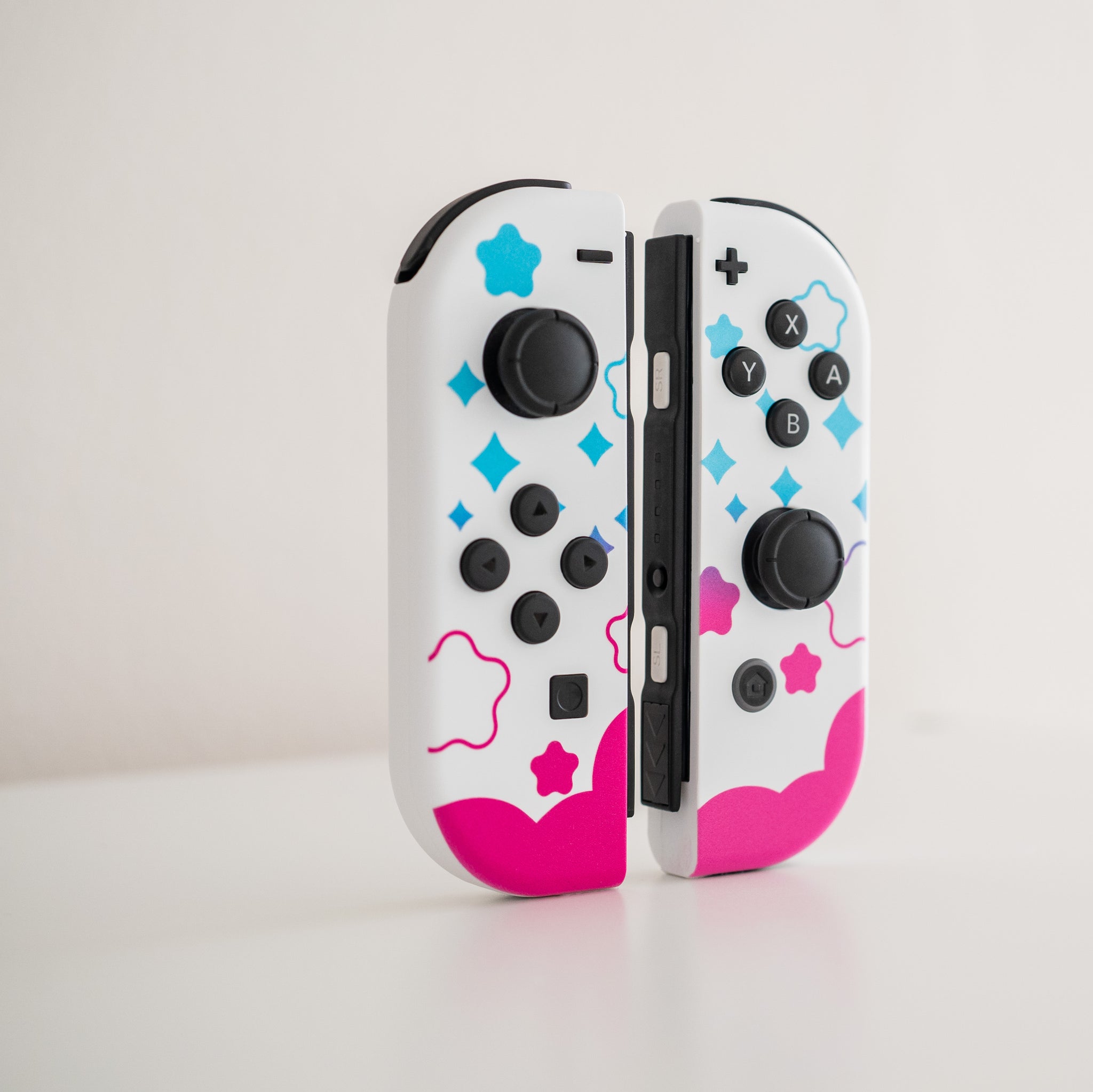 Nintendo Switch - 【シェル新品】Switch Joy-Con カスタム （マイメロ） シェル新品】I224 Switch Joy-Con カスタム （マイメロ） - メルカリ