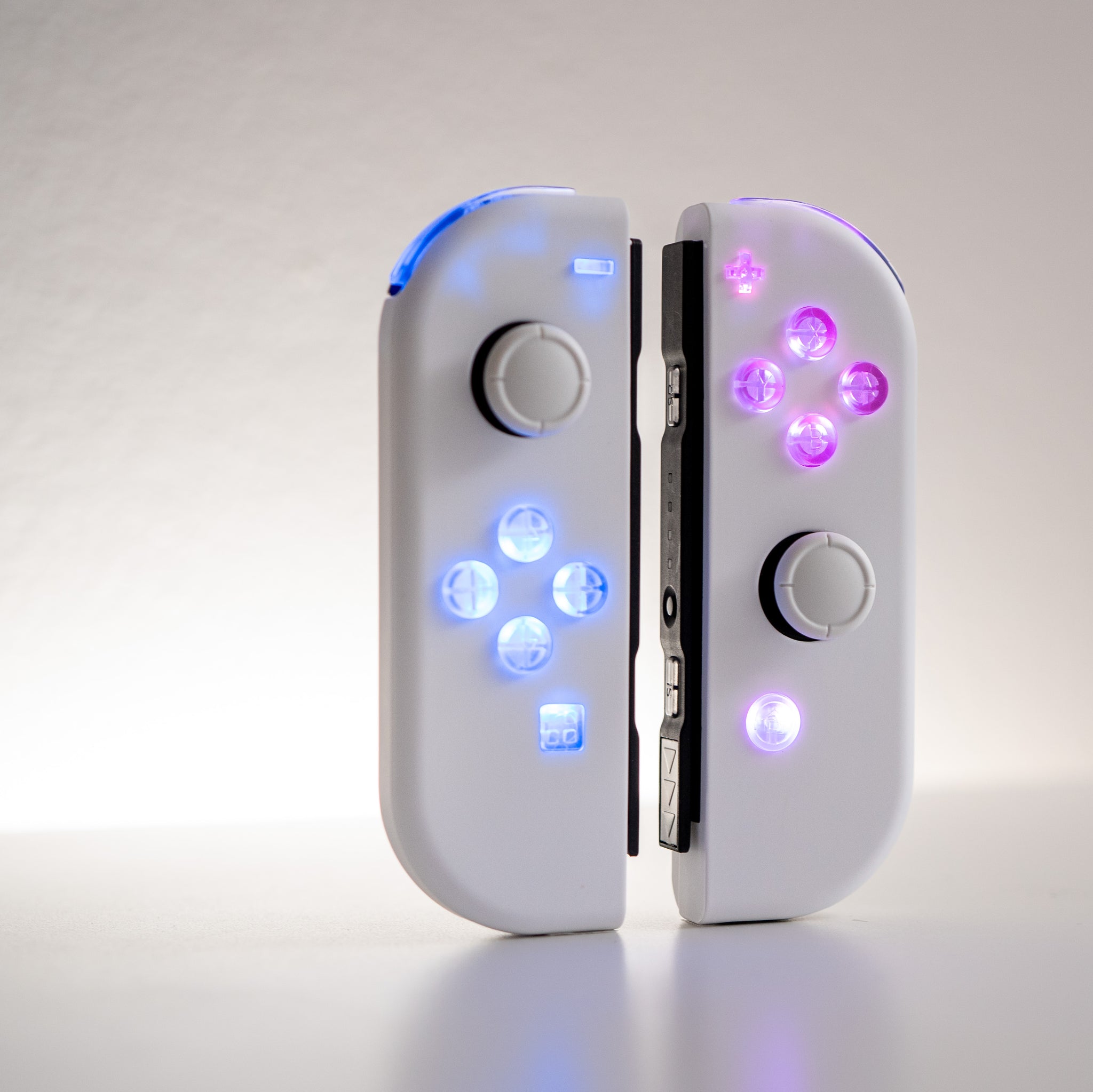 JOY-CON (L)/(R)ホワイトカスタム JOY-CON (L)/(R)ホワイトカスタム - メルカリ