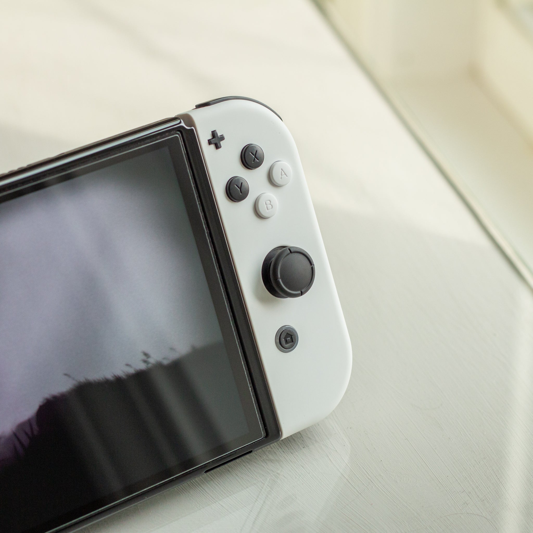 Nintendo Switchピカブイセット きせかえセット、白黒ジョイコン付 Amazon.co.jp: Nintendo Switch ポケットモンスター Let's Go