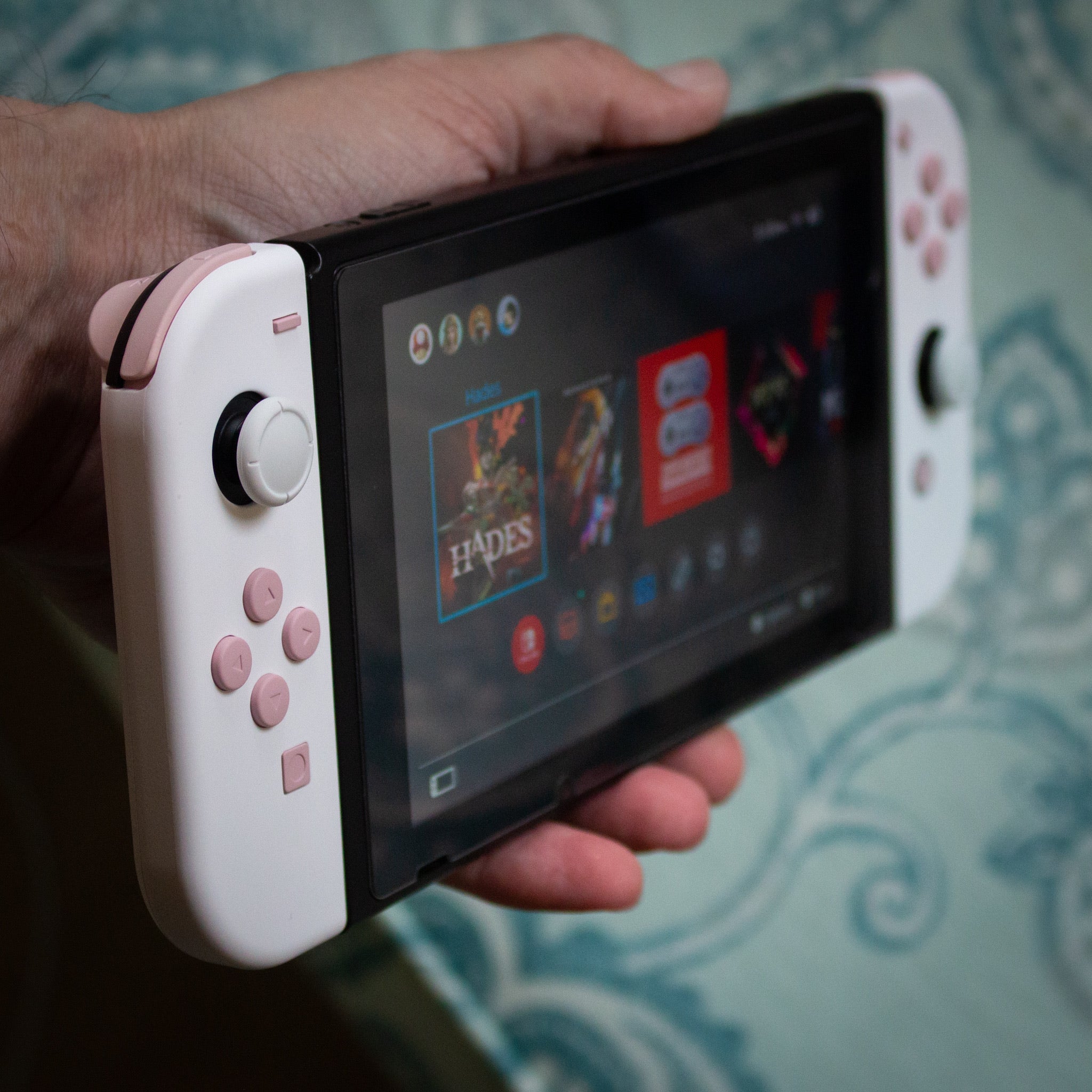 カスタムJoy-con　WHITE×PINKメタリック Custom Nintendo Switch Joy-Con Controllers Pink with White